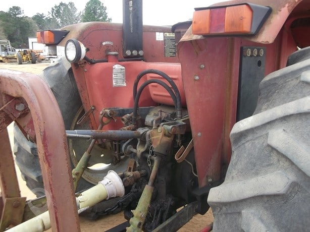 Case IH Tractor - Wheel for sale — view 3