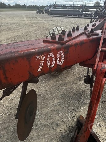 1983 Case IH Tillage - Plough for sale — view 3