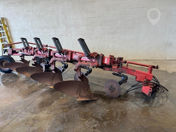 Case IH Tillage - Plough for sale