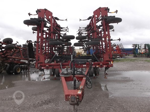 2002 Case IH Tigermate II Tillage - Cultivator for sale — view 2