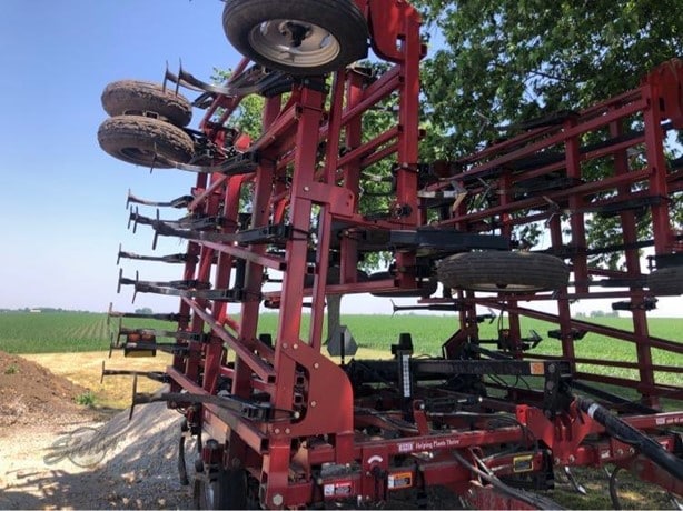 2002 Case IH Tigermate II Tillage - Cultivator for sale — view 2