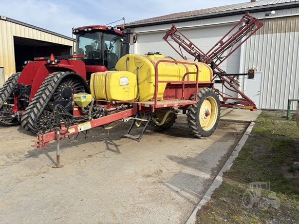 2006 Century HD 1000 Sprayer - Pull Type for sale