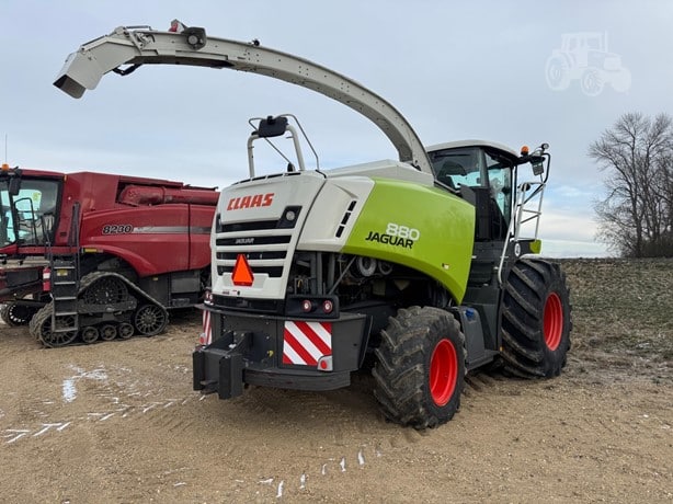 2015 Claas Jaguar 880 Harvester - Forage for sale — view 2