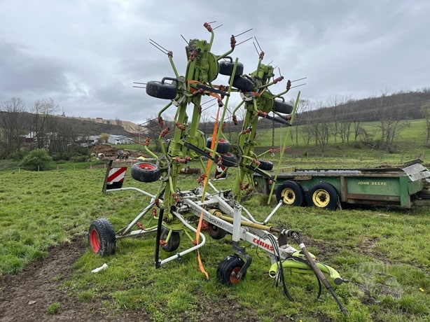 Claas Volto 1100T Hay - Tedder for sale — view 4