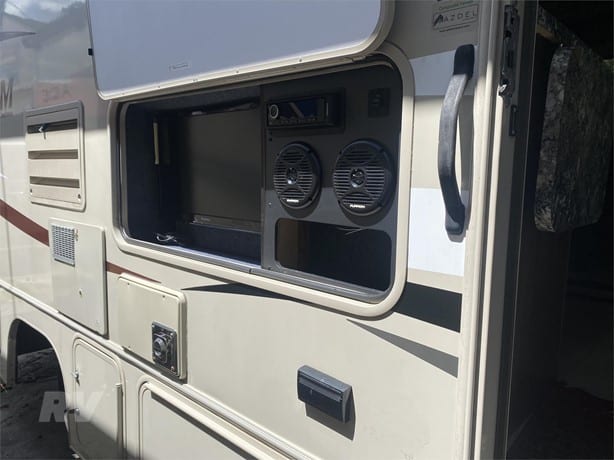 2017 Coachmen Prism 2250 Class C Motorhome for sale — view 5