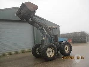 County 754 SW Tractor - Wheel for sale — view 2