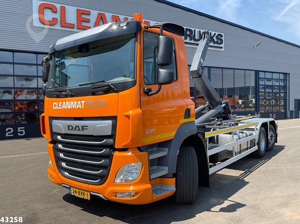 2023 DAF Hook Lift Truck for sale