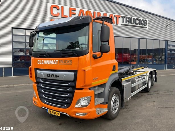 2023 DAF Hook Lift Truck for sale — view 2