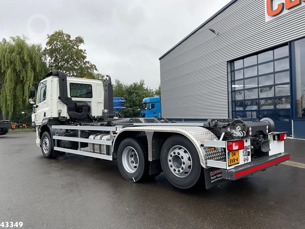 2023 DAF Hook Lift Truck for sale — view 3