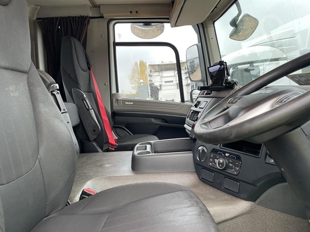2018 DAF Truck Tractor Unit for sale — view 2