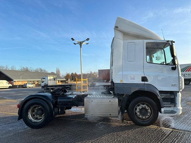 2016 DAF Truck Tractor Unit for sale — view 2