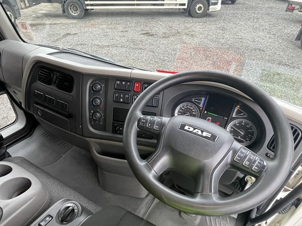 2019 DAF Box Truck for sale — view 3