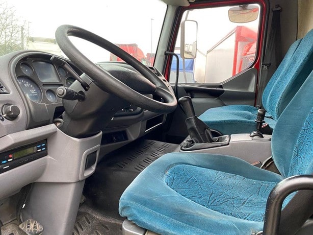 2004 DAF Box Truck for sale — view 5