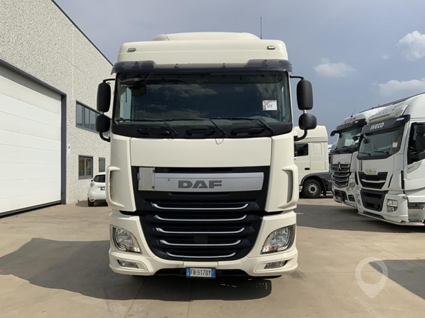 2015 DAF XF105.460 Truck Tractor Unit for sale — view 2