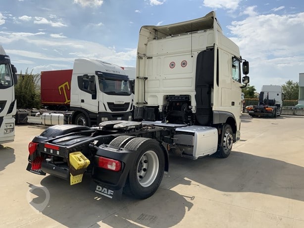 2015 DAF XF105.460 Truck Tractor Unit for sale — view 4