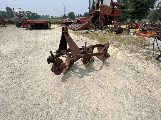 Dearborn 10-209 Tillage - Plough for sale