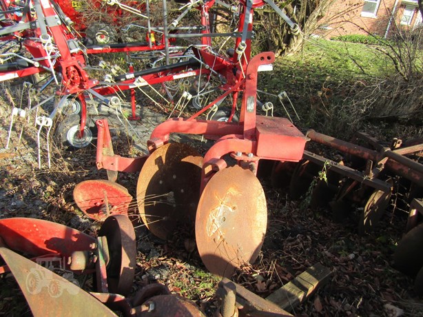 Dearborn Tillage - Plough for sale