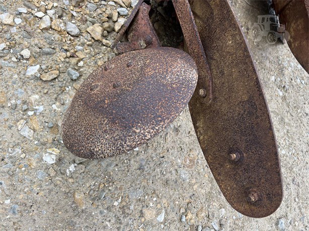 Dearborn Tillage - Plough for sale — view 2