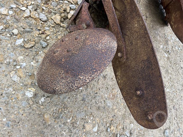 Dearborn Tillage - Plough for sale — view 2