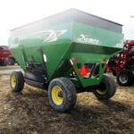 2012 Demco Gravity Wagon for sale — view 3