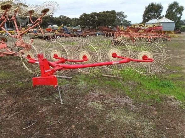 Enorossi Batrake 8 Hay - Rake for sale