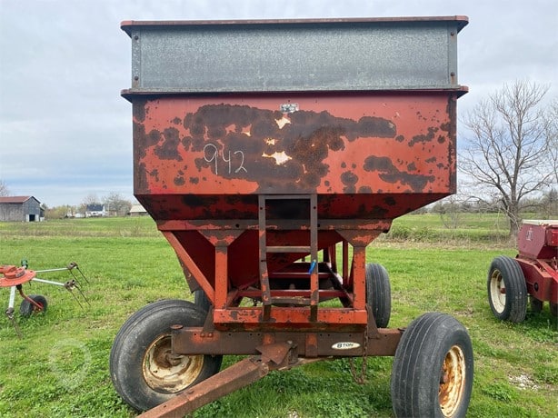 EZ Flow Gravity Wagon for sale — view 2