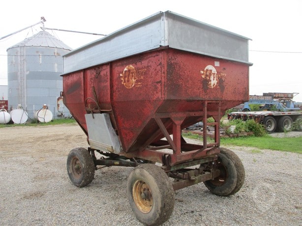 EZ Flow Gravity Wagon for sale — view 2