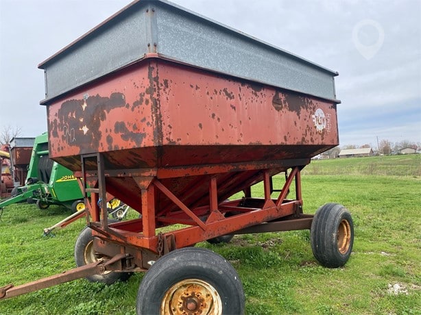 EZ Flow Gravity Wagon for sale — view 3