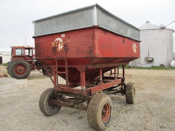 EZ Flow Gravity Wagon for sale — view 3