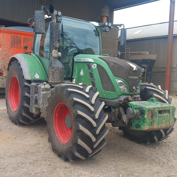 2012 Fendt 7200R Tractor - Wheel for sale — view 2