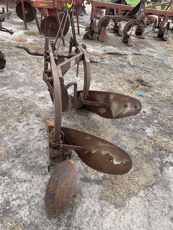 Ferguson Tillage - Plough for sale — view 2