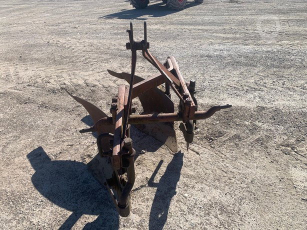 Ferguson AP 300 D Tillage - Plough for sale — view 2