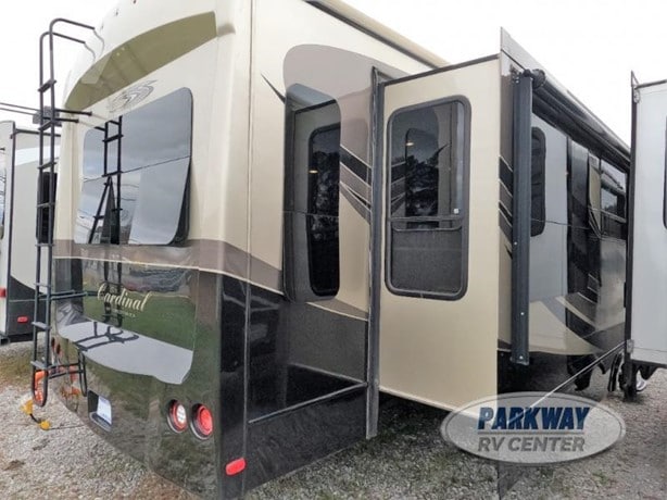 2017 Forest River Fifth Wheel Motorhome for sale — view 5