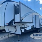 2020 Forest River Sabre 38RDP Fifth Wheel Motorhome for sale — view 3