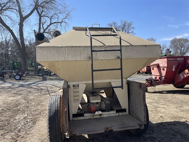 Friesen Planting - Seed Tender for sale — view 4