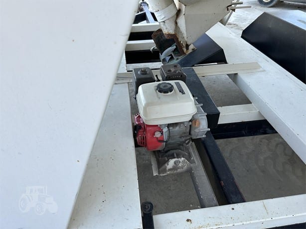 Friesen Planting - Seed Tender for sale — view 4