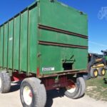 1998 Gnuse 8X20 Harvest - Forage Wagon for sale — view 4