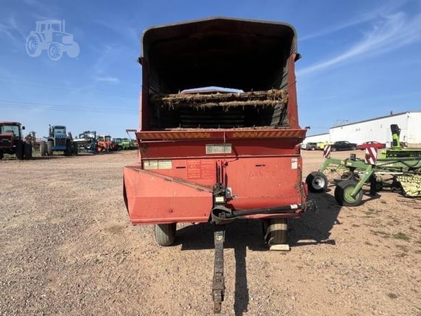 H&S XL Harvest - Forage Wagon for sale — view 2