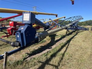 2011 Harvest International H1392 Grain Auger for sale