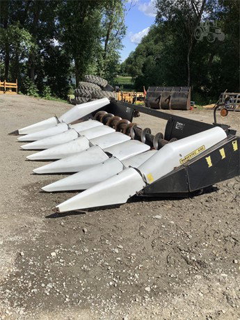 2000 Harvestec Header - Row Crop for sale — view 4