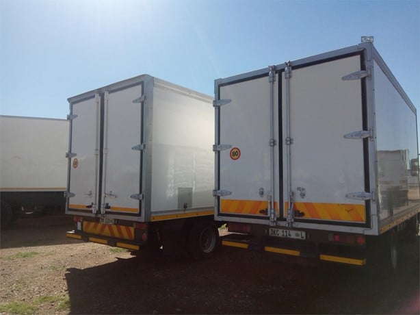 2011 Hino 300 411 Box Truck for sale — view 2