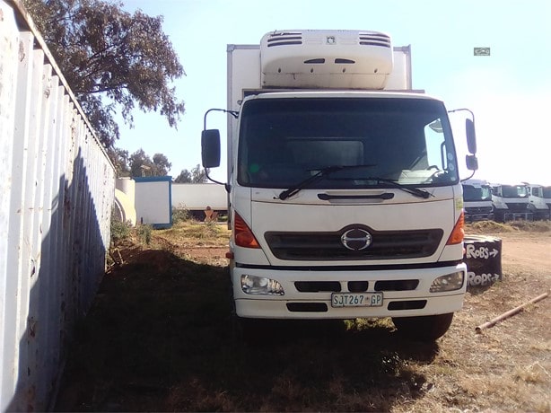 2009 Hino 500 15258 Refrigerated Truck for sale
