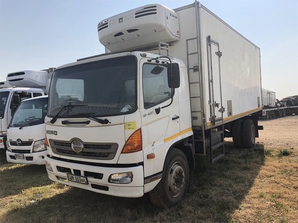 2005 Hino 500 15258 Refrigerated Truck for sale