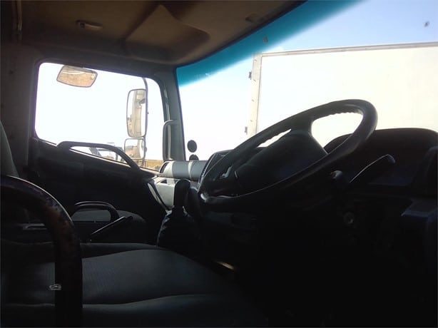 2009 Hino 500 15258 Refrigerated Truck for sale — view 3