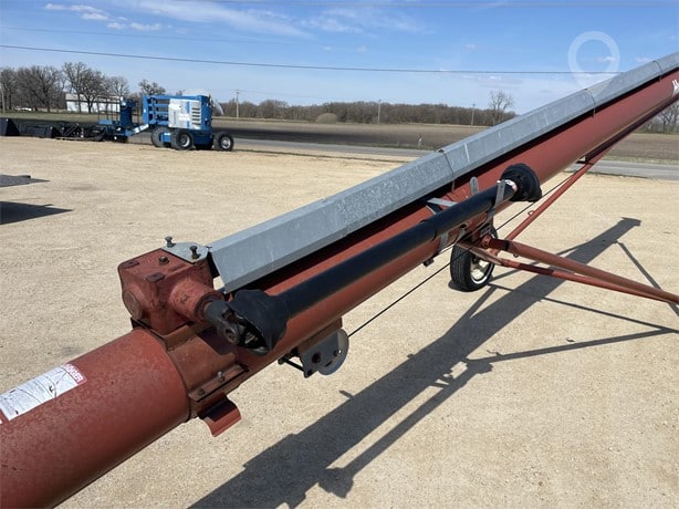 Hutchinson Grain Auger for sale — view 2
