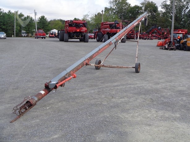 Hutchinson 8X72 Grain Auger for sale