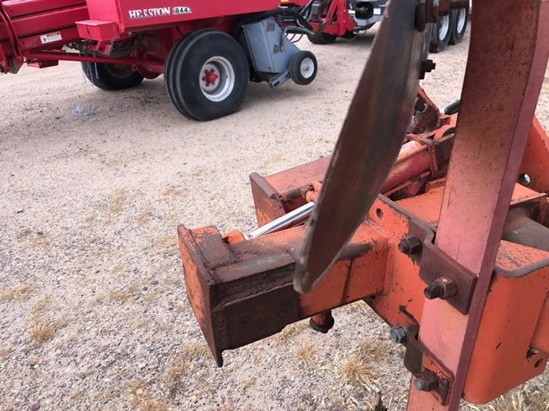 1990 International Tillage - Plough for sale — view 5