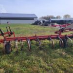 International Tillage - Cultivator for sale — view 3