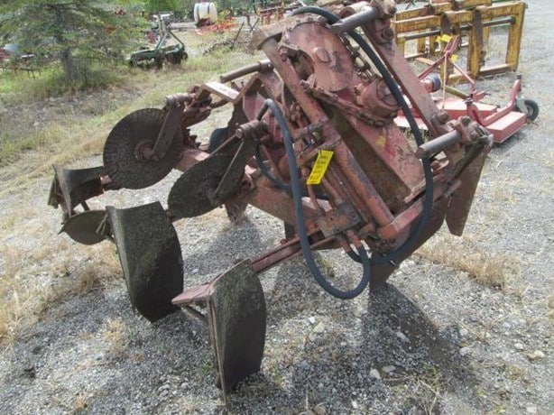 International Tillage - Plough for sale