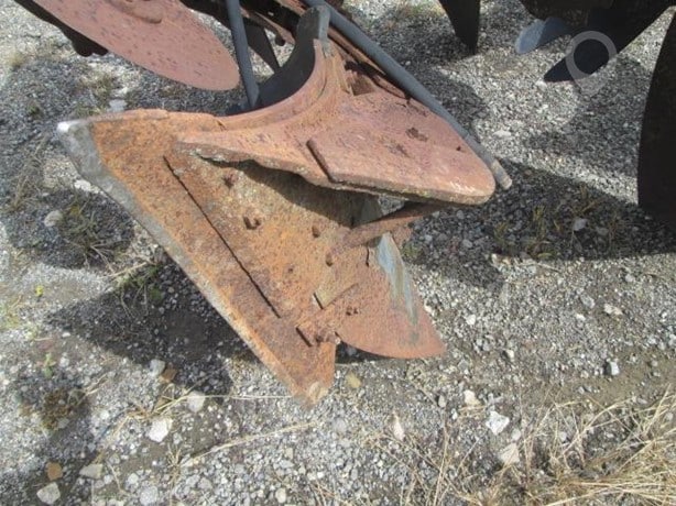 International Tillage - Plough for sale — view 4